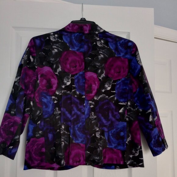 Michael Kors Women's 2 Button Blazer (Size M/M) Purple and Blue Floral - Picture 5 of 6